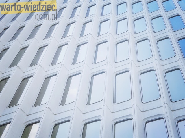 Czy okna aluminiowe są odpowiednie dla każdego domu?